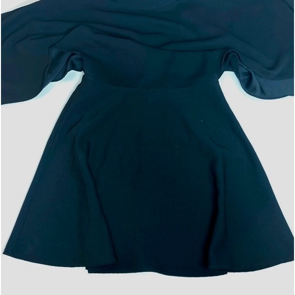 Finders Keepers Black Cocktail Dress w Split Cape Sleeves Sz S - Picture 4 of 8